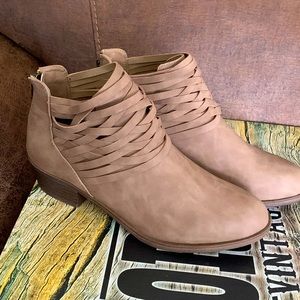 Maurice’s Booties: New